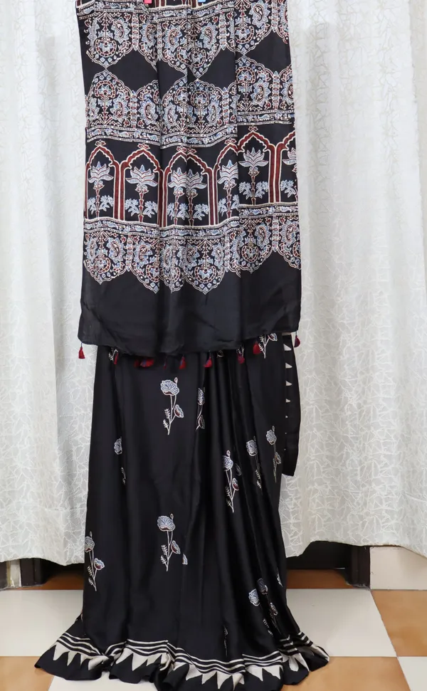 Ajrak_Modal_Silk_Saree_in_Jet_Black_Color_