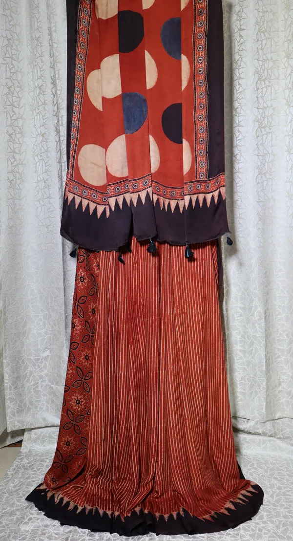 Ajrak_Modal_Silk_Saree_in_Terracotta_Eclipse_color_
