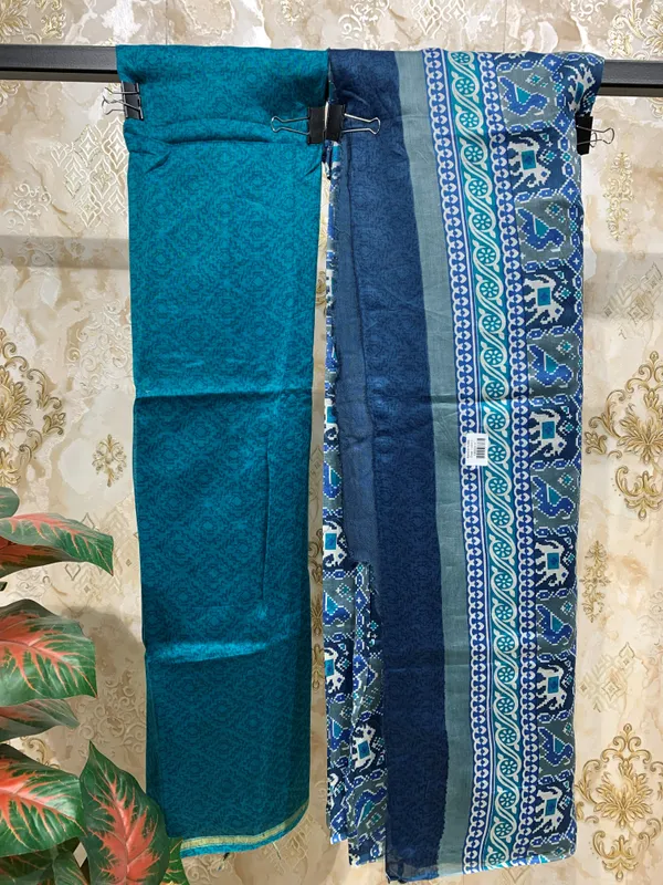 Bottom_and_dupatta_-_Maheshwari_Silk_Patola_