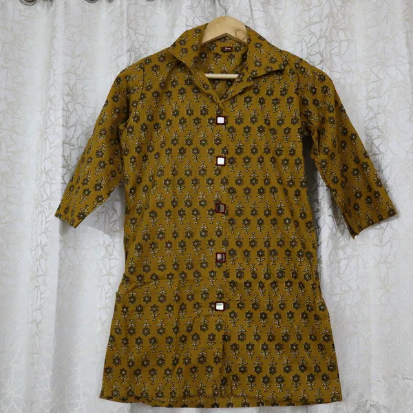 Cotton_Kurti_-_elegant_look_when_combined_with_jeans_,_pants,_leggings