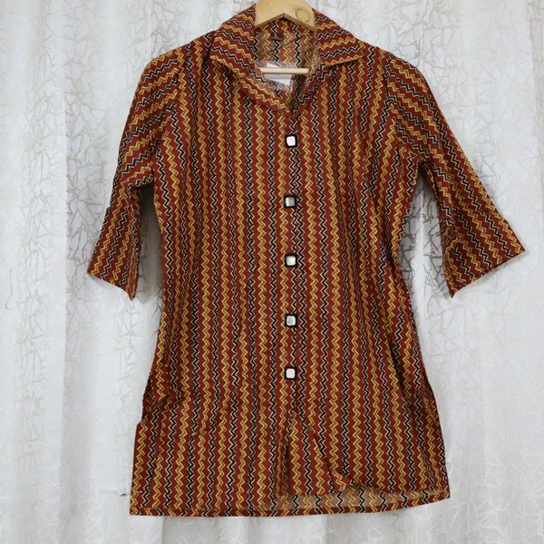 Cotton_Kurti_-_elegant_look_when_combined_with_jeans_,_pants,_leggings