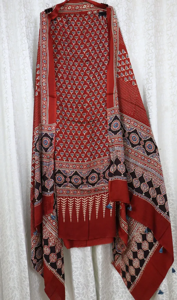 Exclusive_-_Natural_Dye_Vegetable_Hand_Block_Print_Ajrakh_Print_Pure_Modal_Silk.