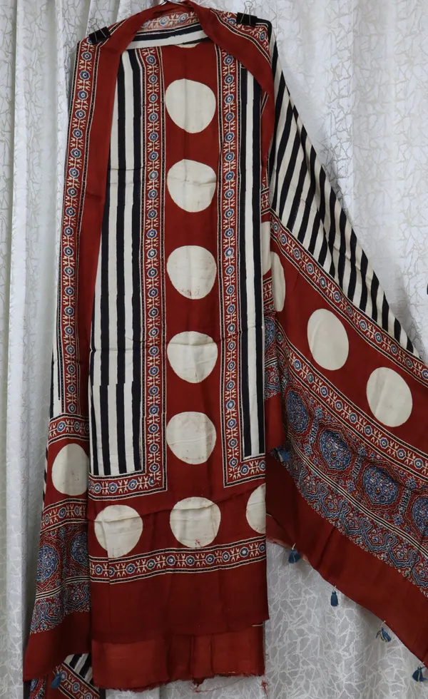 Exclusive_-_Natural_Dye_Vegetable_Hand_Block_Print_Ajrakh_Print_Pure_Modal_Silk.