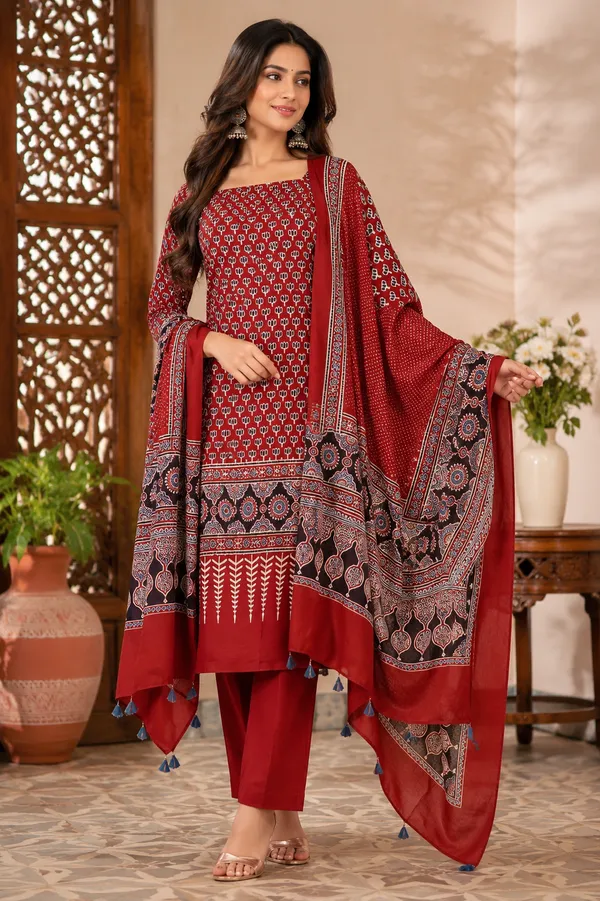 Exclusive_-_Natural_Dye_Vegetable_Hand_Block_Print_Ajrakh_Print_Pure_Modal_Silk.