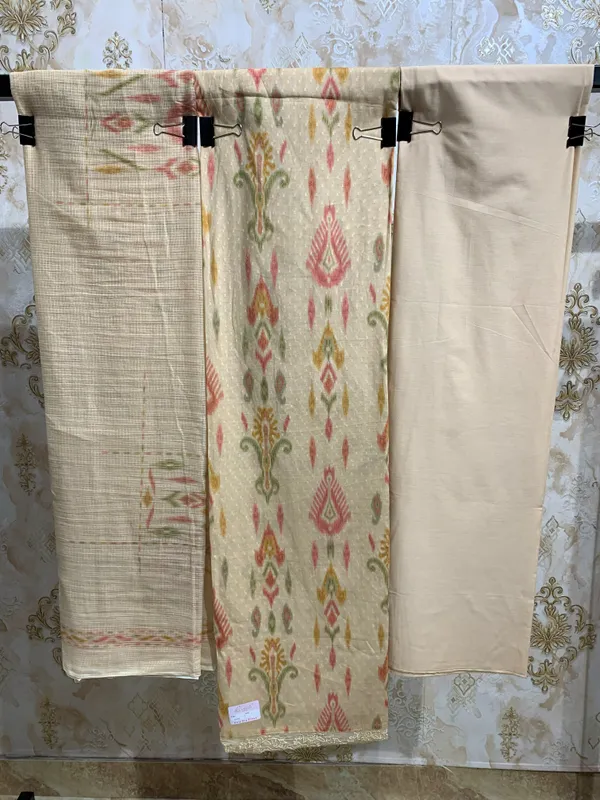 Light_Lemon_Jacquard_Cotton_&_Chiffon_Suit_Dress_Material_For_Women