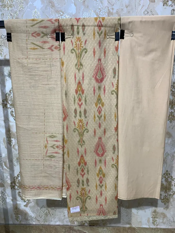 Light_Lemon_Jacquard_Cotton_&_Chiffon_Suit_Dress_Material_For_Women
