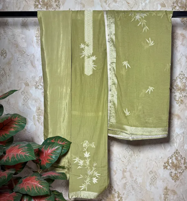 Mehendi_Jamdani_Mal_Silk_&_Crepe_Bottom_Suit_Dress_Material_For_Women
