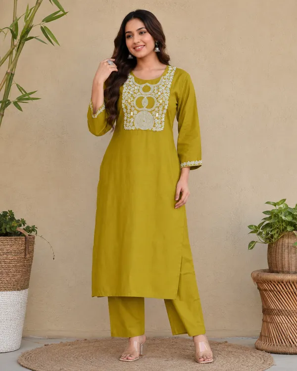 Premium_Cotton_2_piece_set_with_elegant_embroidery_on_neck_&_sleeves