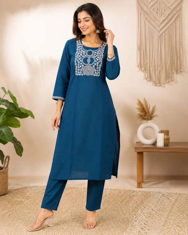 Premium_Cotton_2_piece_set_with_elegant_embroidery_on_neck_&_sleeves