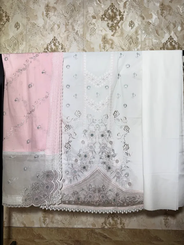 Pink_&_White_Premium_Cotton_&_Organza_Daman_Suit_Dress_Material_For_Women