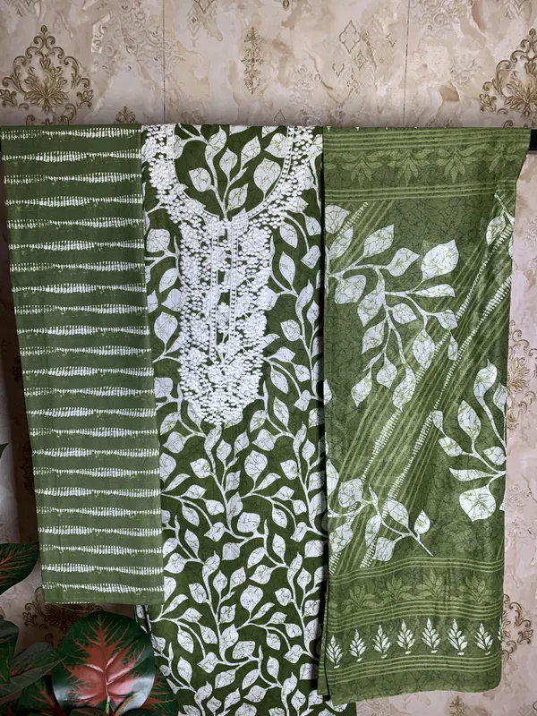 Green_Pure_Cotton_Suit_Dress_Material_For_Women