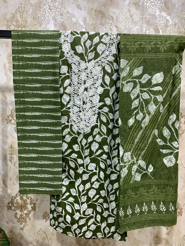 Green_Pure_Cotton_Suit_Dress_Material_For_Women