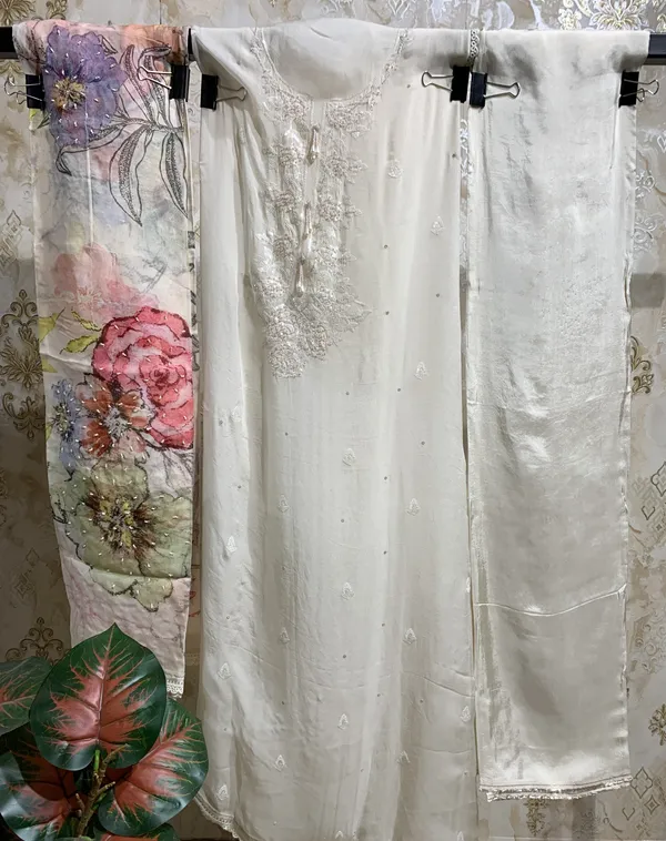 Creme_White_Pure_Organza_&_Crepe_Bottom_Suit_Dress_Material_For_Women