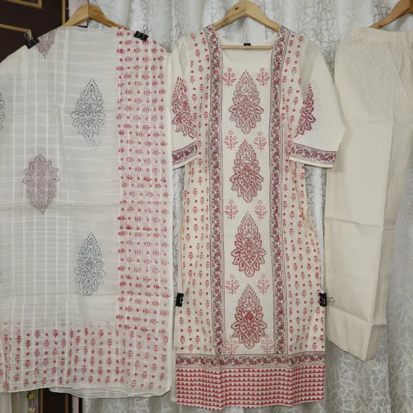 Pure_cotton_3_piece_set_with_premium_embroidery_work_on_neck