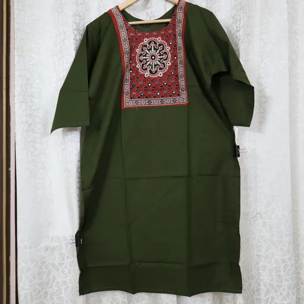 Pure_cotton_kurti_with_unique_embroidery_on_neck_with_mirror_work