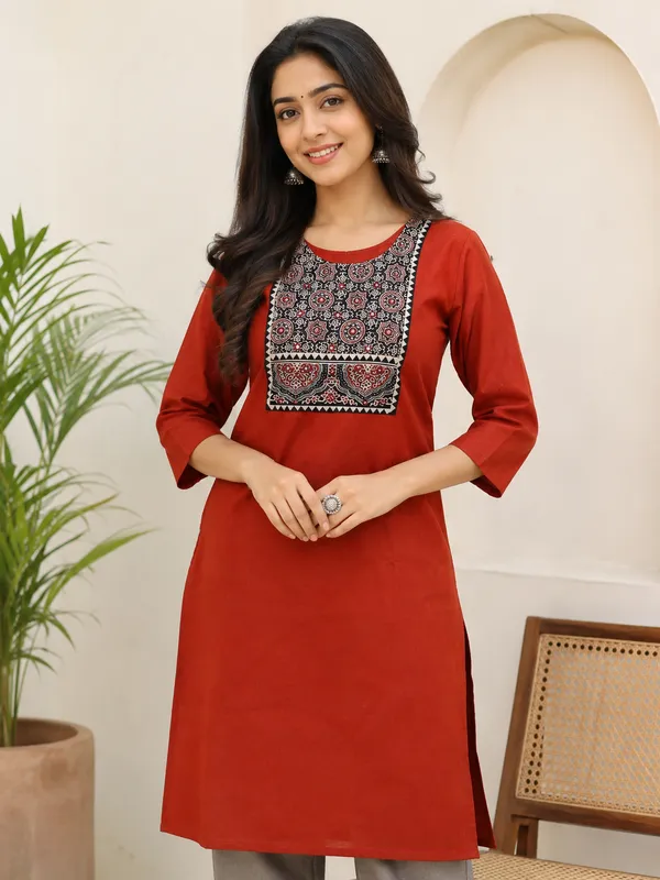 Pure_cotton_kurti_with_unique_embroidery_on_neck_with_mirror_work
