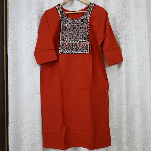 Pure_cotton_kurti_with_unique_embroidery_on_neck_with_mirror_work