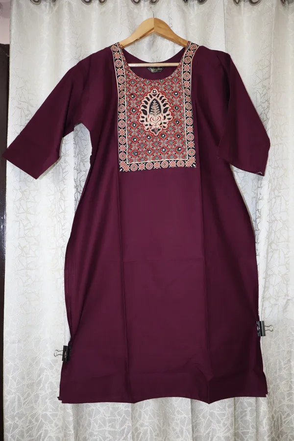 Pure_cotton_kurti_with_unique_embroidery_on_neck_with_mirror_work