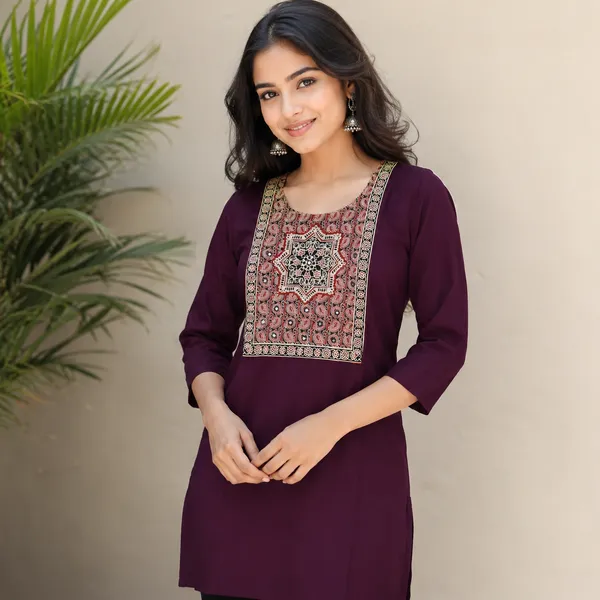 Pure_cotton_kurti_with_unique_embroidery_on_neck_with_mirror_work