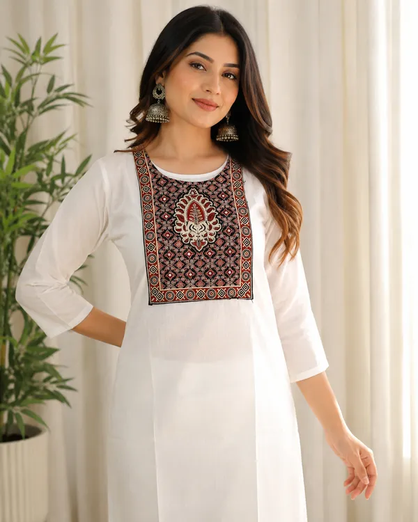 Pure_cotton_kurti_with_unique_embroidery_on_neck_with_mirror_work