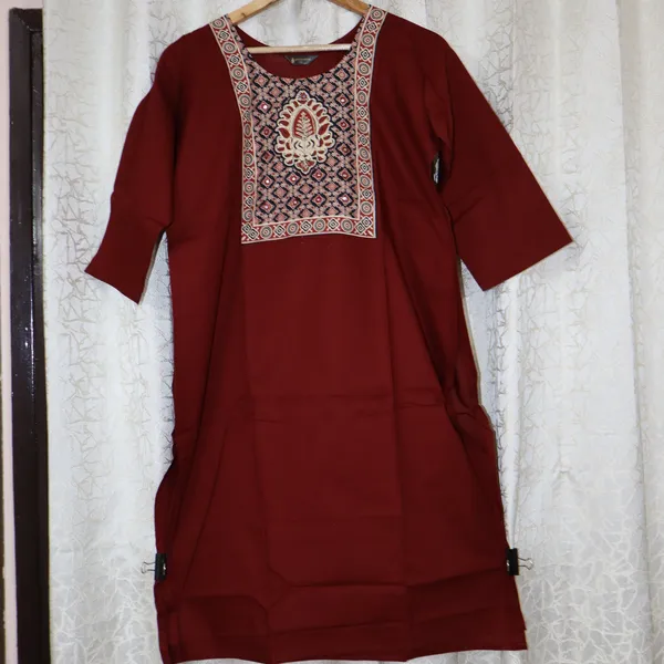 Pure_cotton_kurti_with_unique_embroidery_on_neck_with_mirror_work