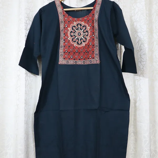 Pure_cotton_kurti_with_unique_embroidery_on_neck_with_mirror_work