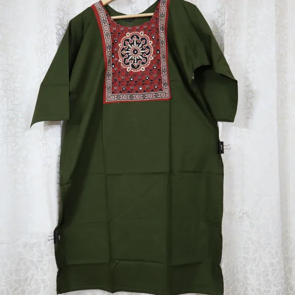 Pure_cotton_kurti_with_unique_embroidery_on_neck_with_mirror_work