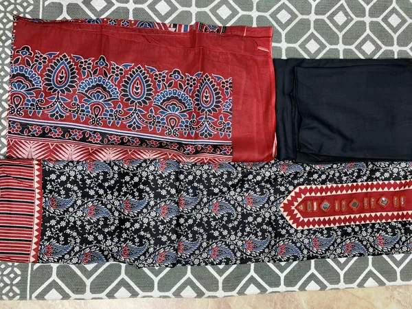 Black_Maroon_&_Royal_Blue_Pure_Cotton_Suit_Dress_Material_For_Women