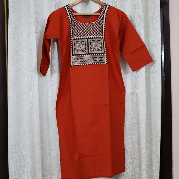 Ruby_Tribal_Charm_Kurti