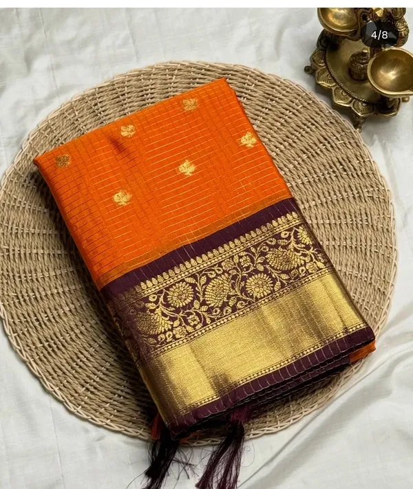Orange_Kanjivaram_Silk_Zari_Butta_Saree_With_Maroon_Pallu_For_Women