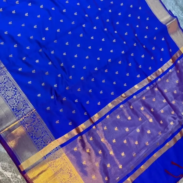 Royal_Blue_Silk_Zari_Buti_Saree_With_Purple_Pallu_For_Women