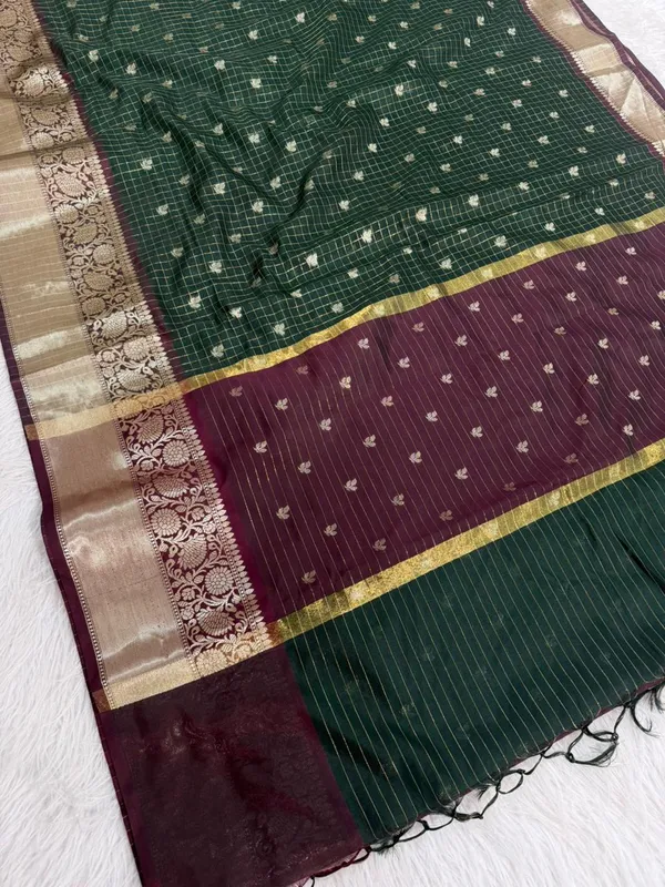 Green_Chanderi_Silk_Checkered_Zari_Border_Saree_For_Women