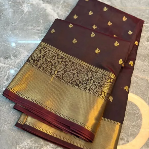 Maroon_Kanchipuram_Silk_Zari_Work_Saree_With_Golden_Border_For_Women