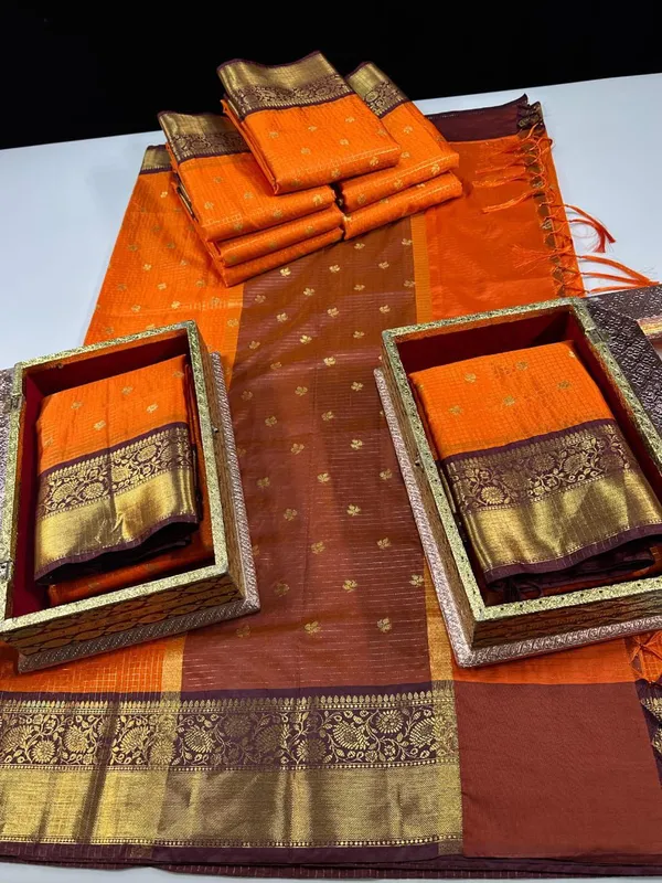 Orange_Silk_Zari_Floral_Motif_Saree_With_Purple_Pallu_For_Women