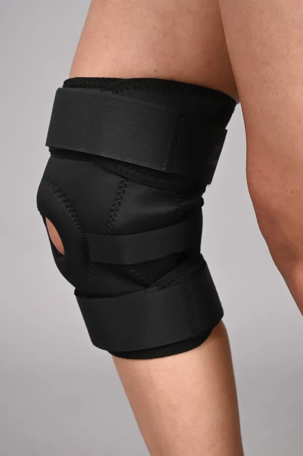 Knee_Support_Brace_With_Adjustable_Straps_Black