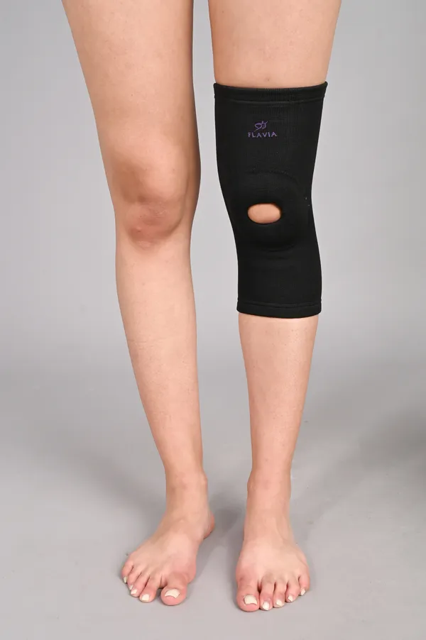 Flavia_Black_Knee_Support_Brace_With_Open_Patella_Design