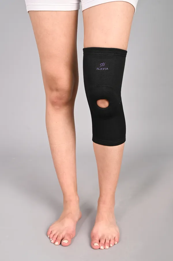 Flavia_Black_Knee_Support_Brace_With_Open_Patella_Design