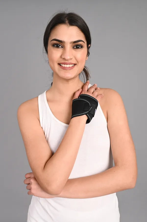 Wrist_Support_Brace_With_Thumb_Stabilizer_Black