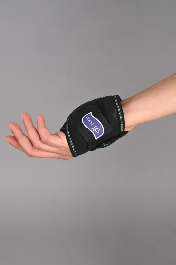Wrist_Support_Brace_With_Thumb_Stabilizer_Black