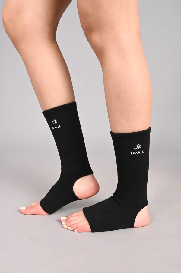 Flavia_Ankle_Support_Sleeves_Compression_Foot_Brace_With_Heel_Protection