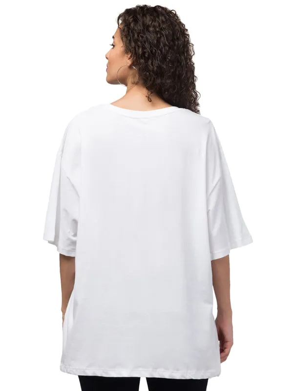 White_Cotton_Oversized_Amsterdam_Graphic_Print_T-Shirt_For_Women