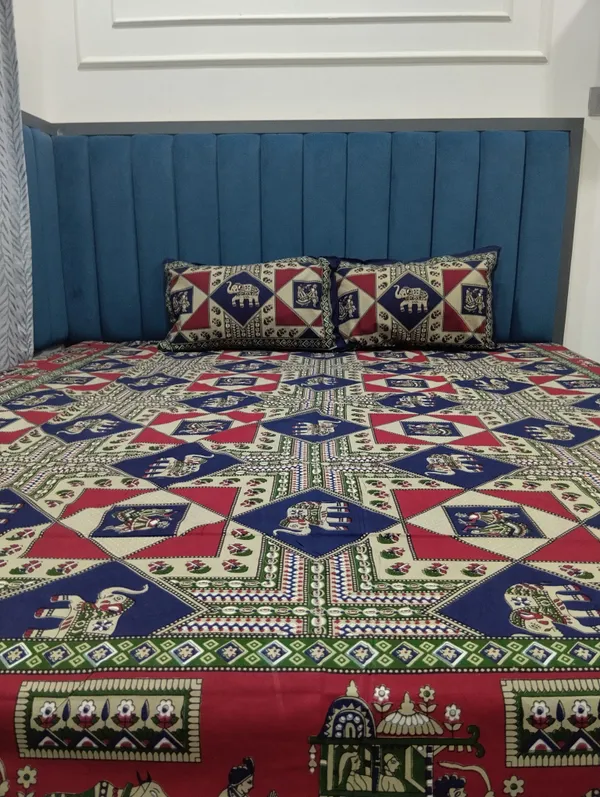 Cotton_Jaipuri_Print_Blue_And_Maroon_King_Size_Bedsheet_With_2_Pillow_Covers