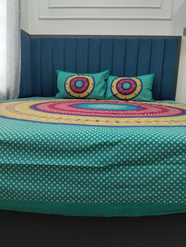 Cotton_Jaipuri_Print_Blue_And_Beige_King_Size_Bedsheet_With_2_Pillow_Covers