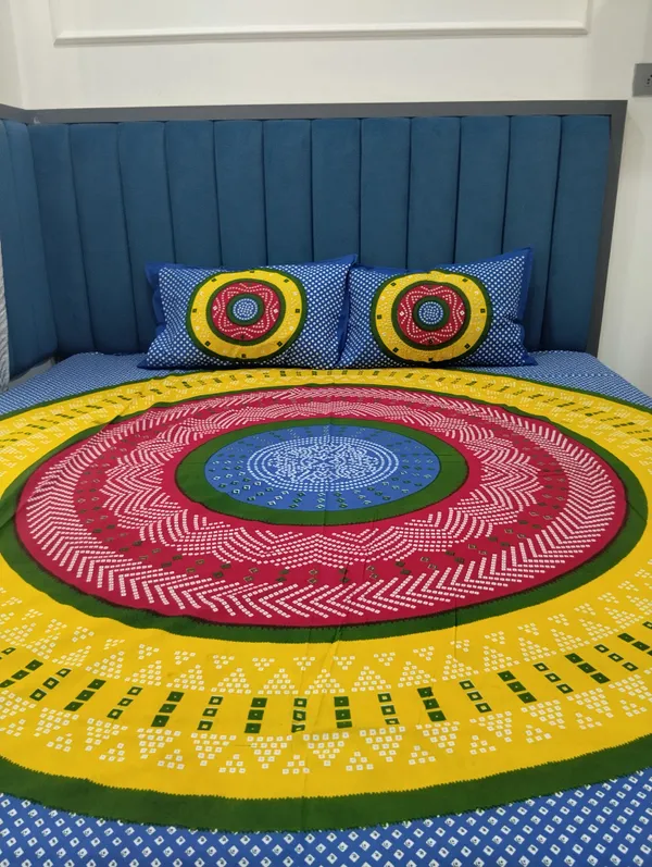 Cotton_Jaipuri_Print_Blue_And_Yellow_King_Size_Bedsheet_With_2_Pillow_Covers