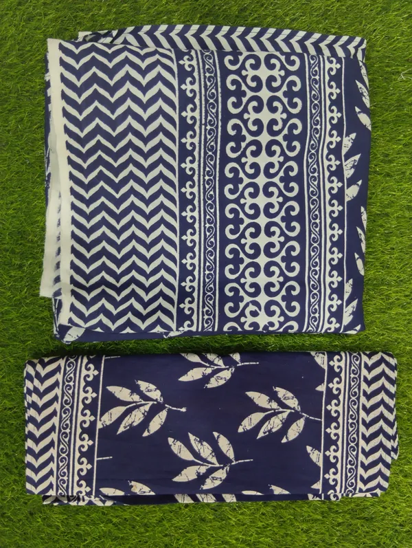 Cotton_Jaipuri_Print_White_And_Indigo_King_Size_Bedsheet_With_2_Pillow_Covers