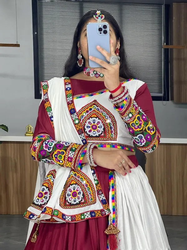 Traditional_Navratri_Chaniya_Choli_-_Maroon_And_White_Embroidered_Lehenga_Set_With_Mirror_Work