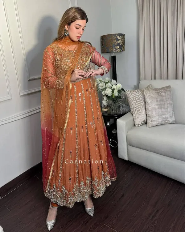 LADIES_DESIGNER_SEQUINS_&_ZARI_EMBROIDERED_WORK_ANARKALI_GOWN