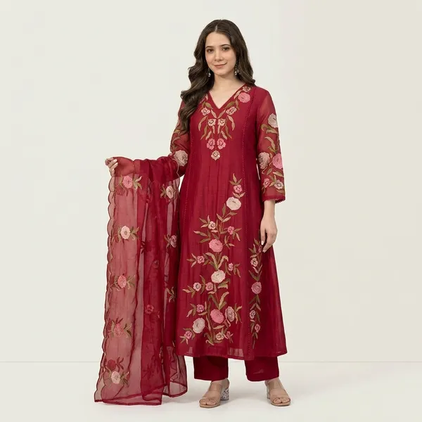 Maroon_Floral_Embroidered_Georgette_Suit_Set_With_Dupatta