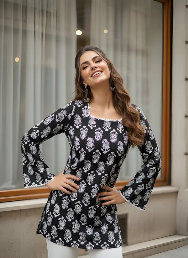 Woman_cotton_Fancy_flared_Short_kurti_&_tunic