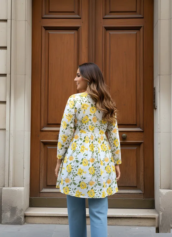 Woman_cotton_Fancy_flared_Short_kurti_&_tunic